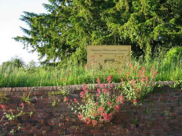 Orleton Memorial Gardens